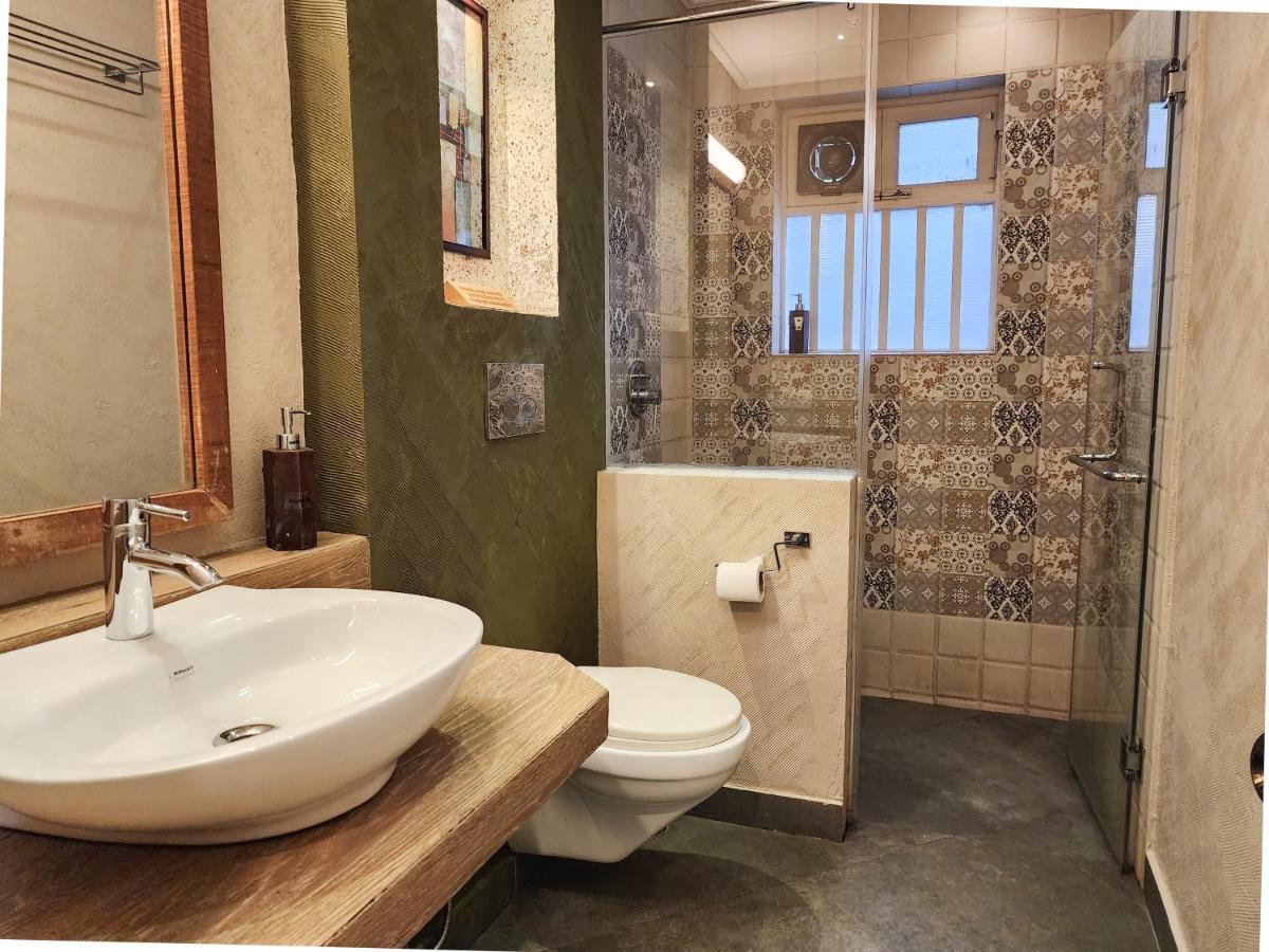 קלנגוטה Beach 7 Mins Walk Luxury Villa Diva מראה חיצוני תמונה